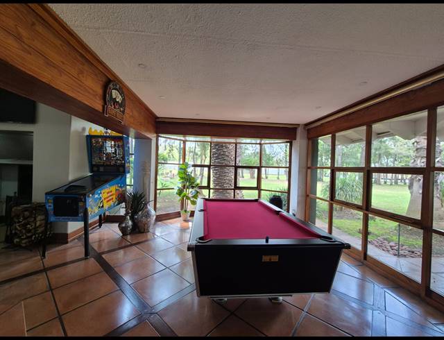 5 BEDROOM HOUSE FOR SALE IN VANWAARTSHOF